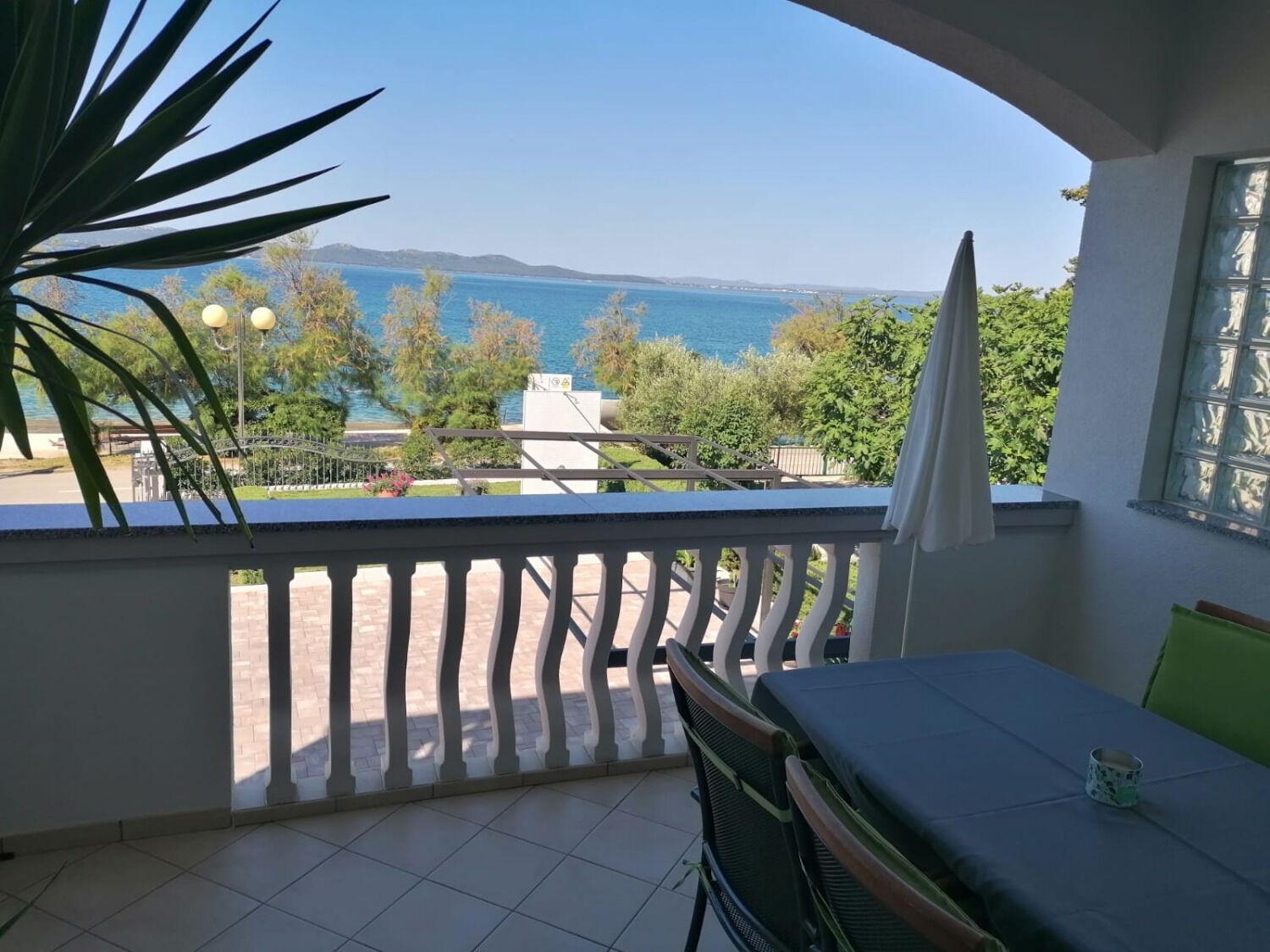 Apartments Petin Zadar Extérieur photo